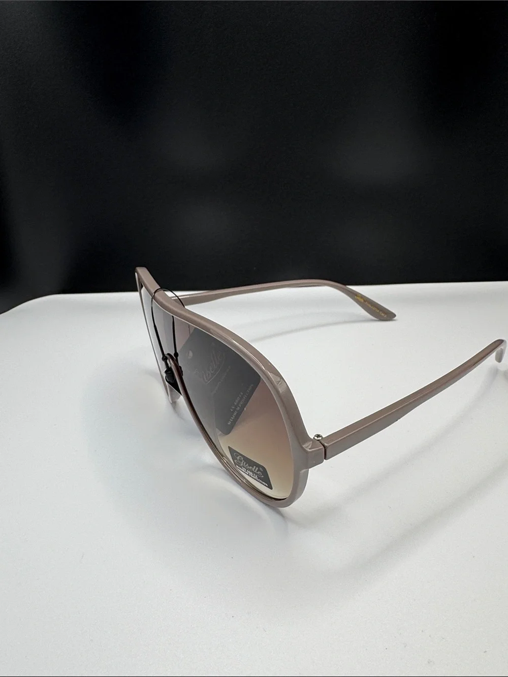 Men's Taupe Aviator Sunglasses - Gradient Lenses